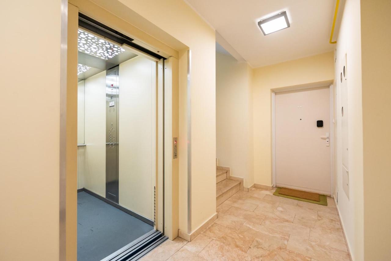 Ken 54 2-Bedroom Apartment وارسو المظهر الخارجي الصورة