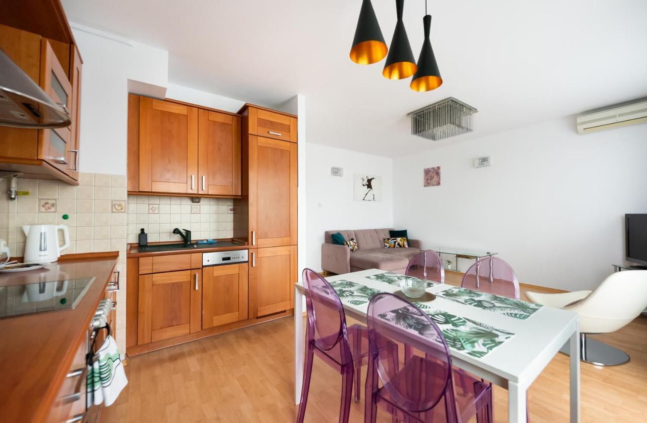 Ken 54 2-Bedroom Apartment وارسو المظهر الخارجي الصورة